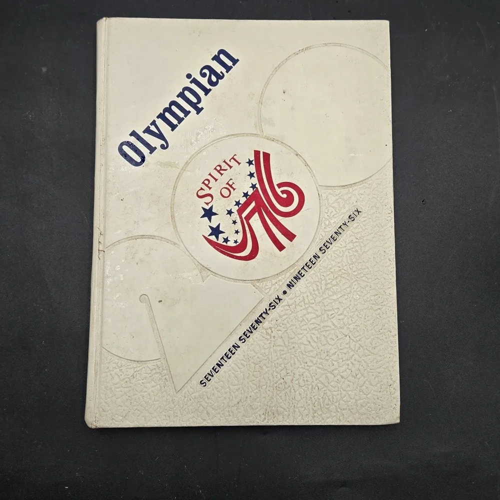 1976 Olympian High School Yearbook Bradford Vermont Not Written In‎